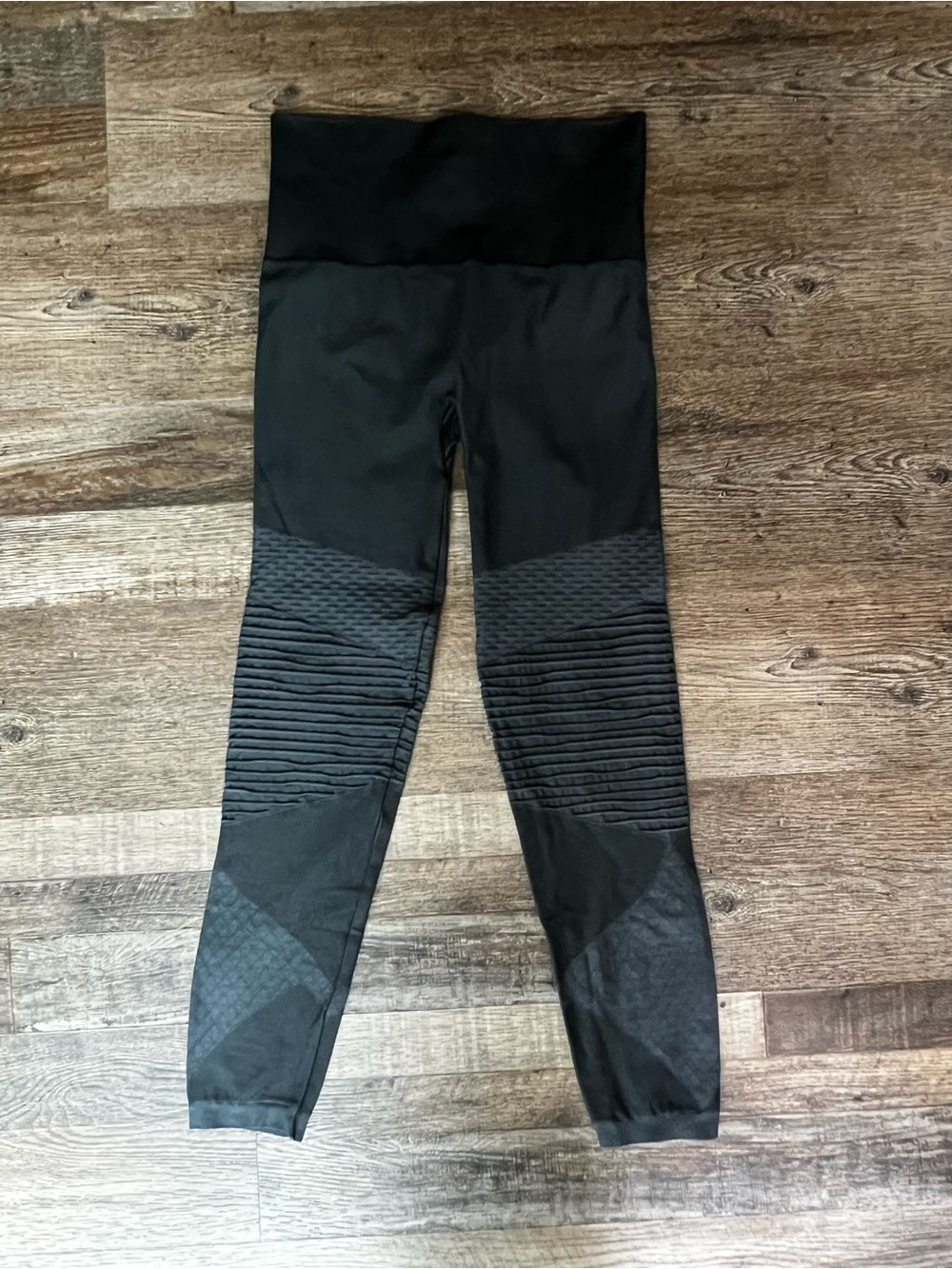 SPANX Black High-Waist Textured Moto Leggings